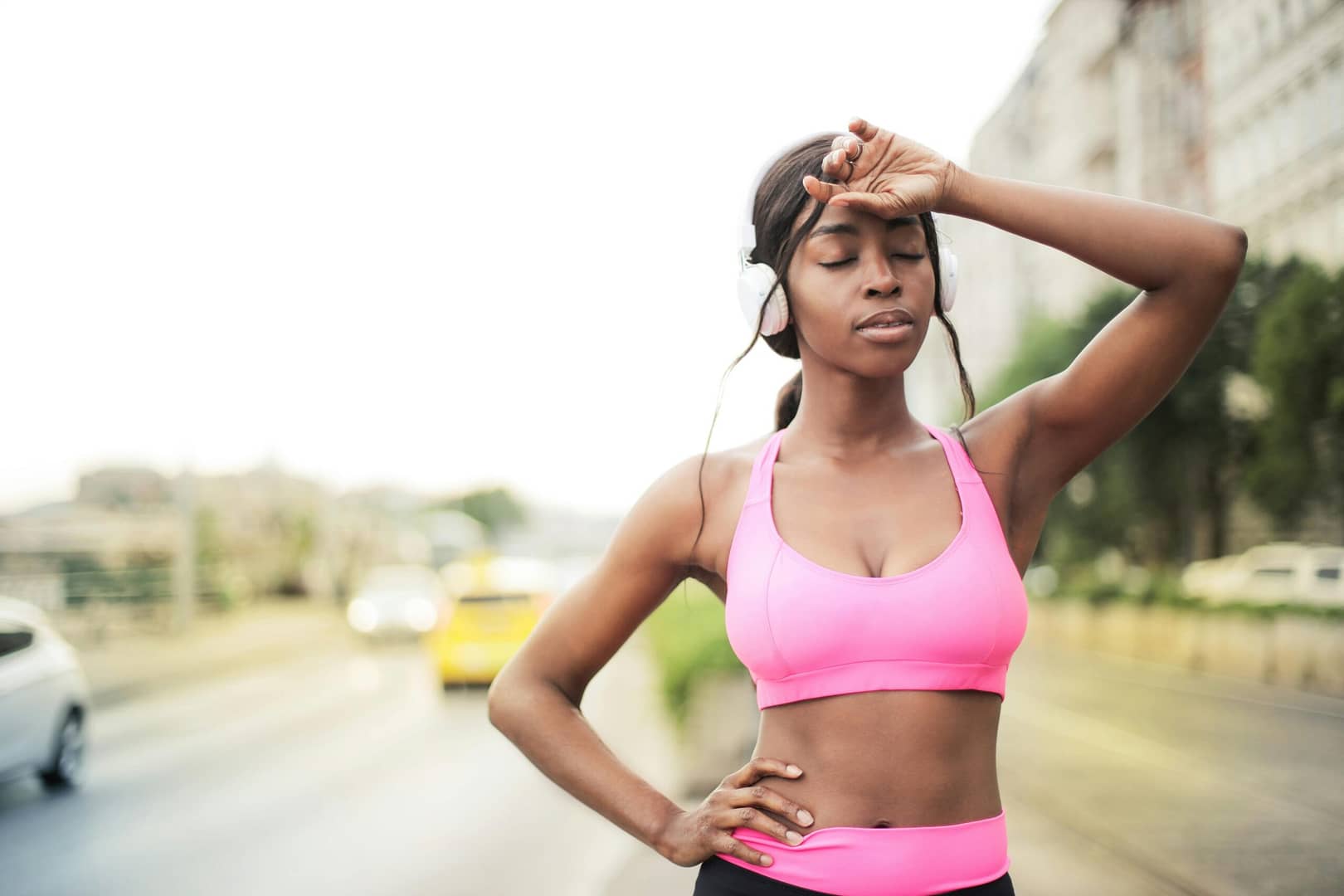 women running best audiobooks to listen to while running
